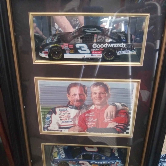 Dale Earnhardt show case - Picture 2 of 2